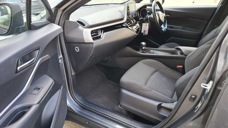 2021 Toyota C-HR 1,8L 2021 Cyprus