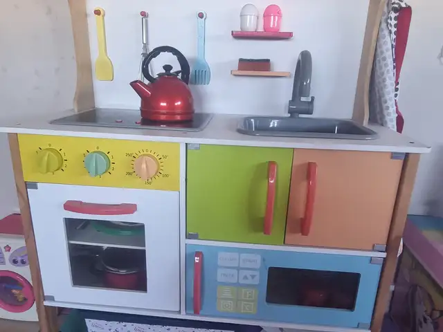 Toy kitchen and accessories, Επαρχία Λεμεσού — Επισκοπή Λεμεσού