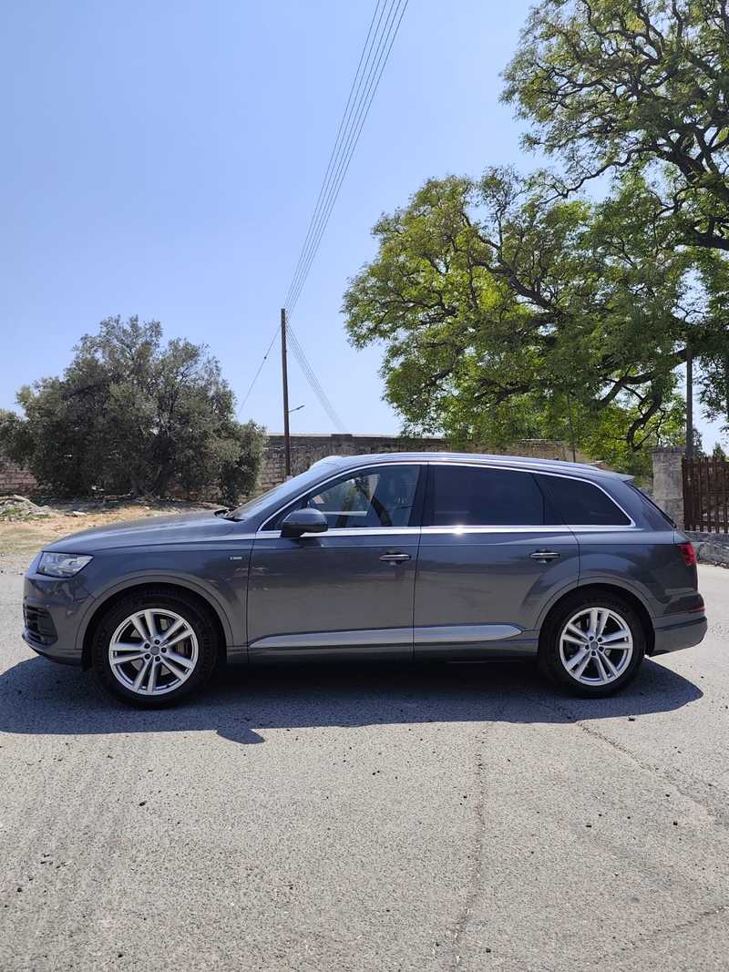 2016 Audi Q7 3,0L 2016 Cyprus