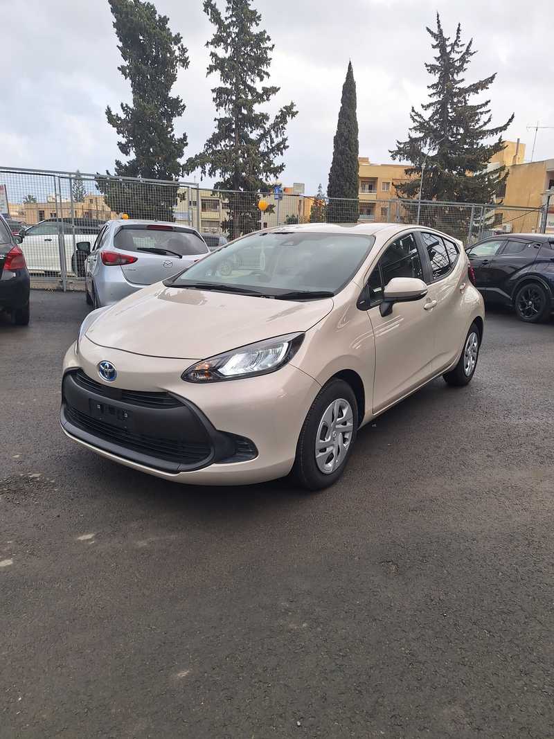 Toyota Aqua 1,5L 2022