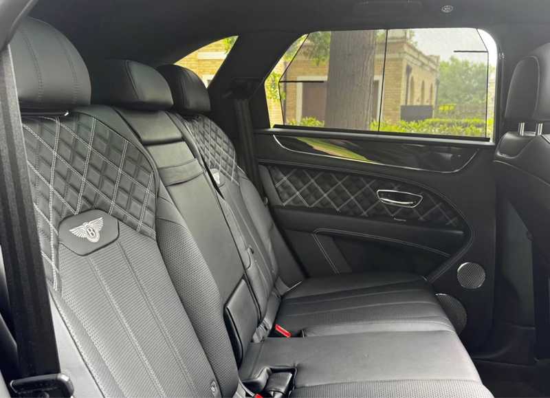 2021 Bentley Bentayga 4,0L 2021 Cyprus