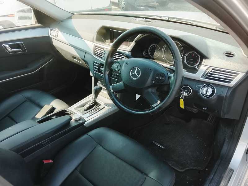 2009 Mercedes-Benz E-Class 2,1L 2009 Cyprus