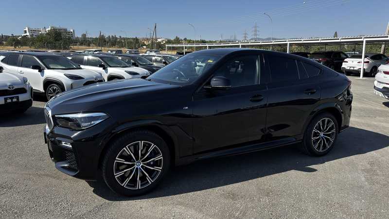2021 BMW X6 3,0L 2021 Cyprus