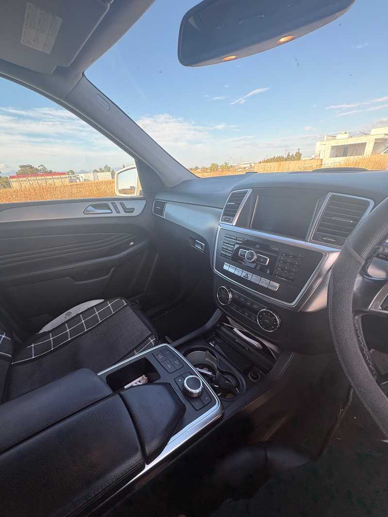 2012 Mercedes-Benz M-Class 2,5L 2012 Cyprus