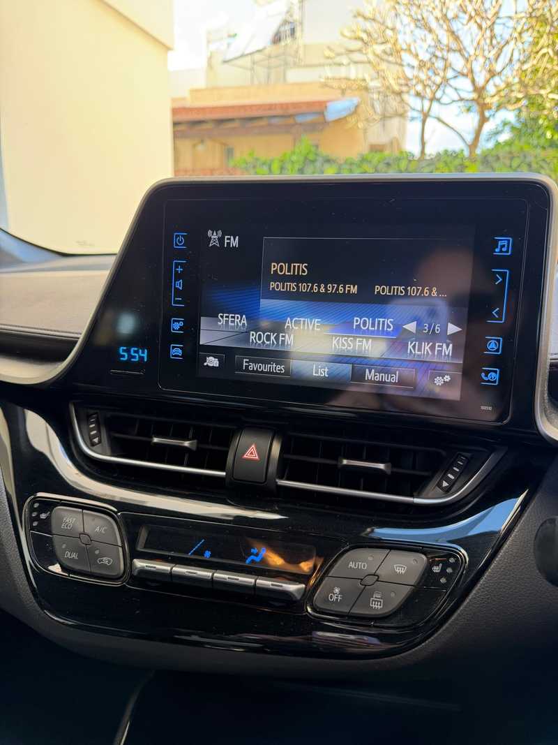 2017 Toyota C-HR 1,8L 2017 Cyprus