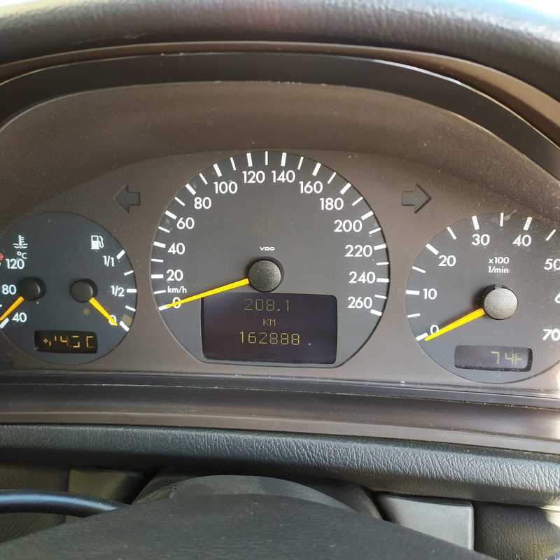 2002 Mercedes-Benz CLK-Class 2,0L 2002 Cyprus