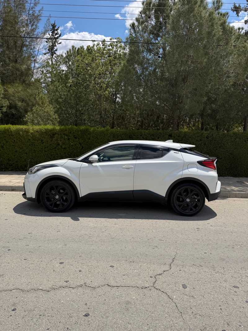 2022 Toyota C-HR 1,8L 2022 Cyprus