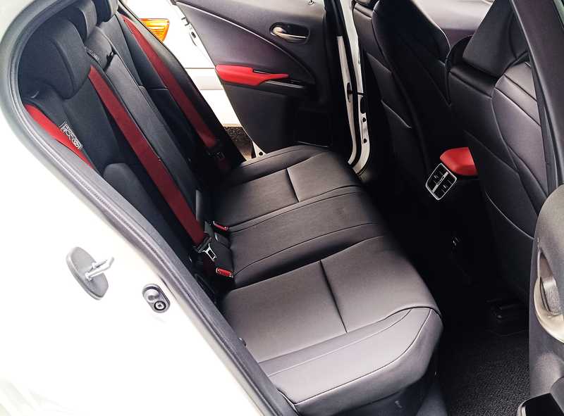 2023 Lexus UX 2,0L 2023 Cyprus