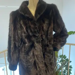 Fabulous vintage black mink fur coat, Limassol — Pyrgos Lemesou Tourist Area