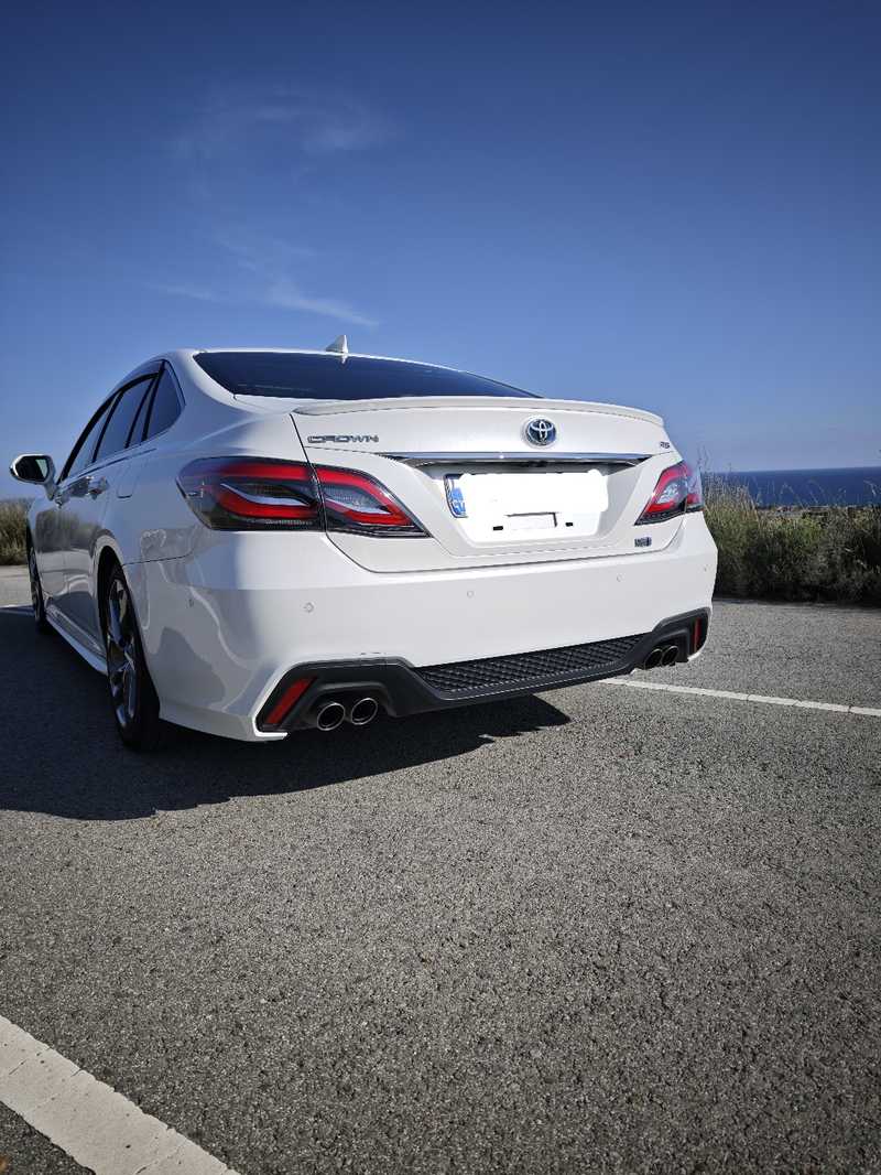 2020 Toyota Crown 2,5L 2020 Cyprus