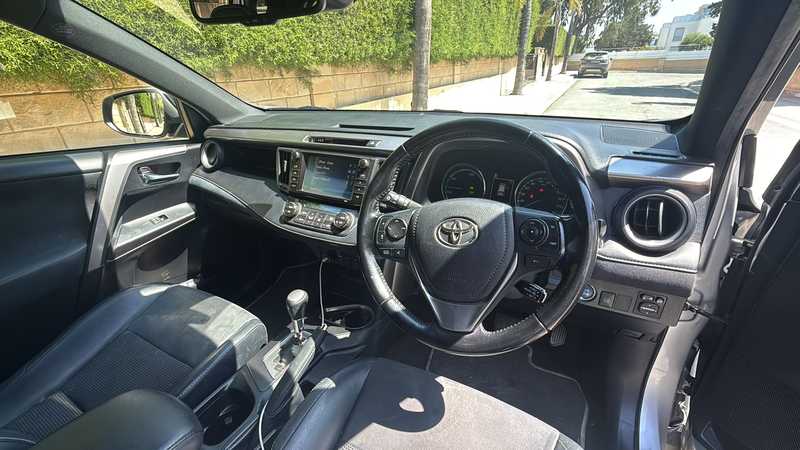 2017 Toyota RAV4 2,5L 2017 Cyprus