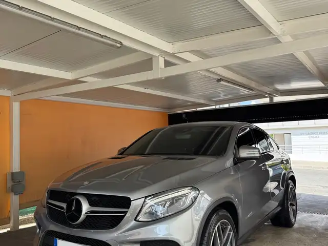 Mercedes-Benz GLE-Class