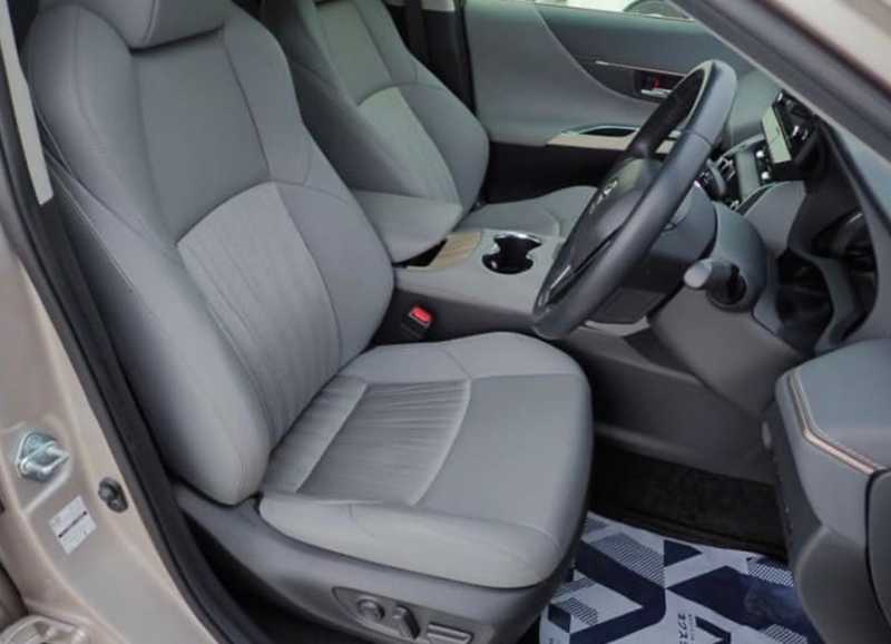 2022 Toyota Harrier 2,5L 2022 Cyprus