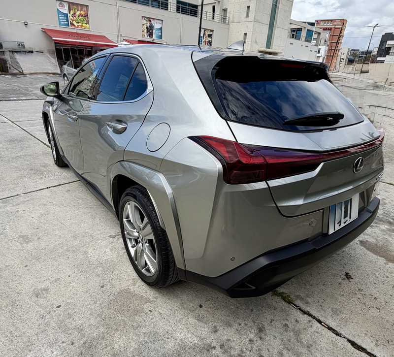 2023 Lexus UX 2,0L 2023 Cyprus