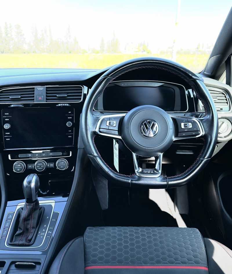 2020 Volkswagen Golf 2,0L 2020 Cyprus