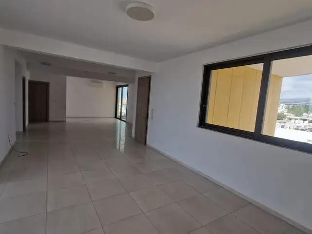 Office in center of paphos, paphos, Επαρχία Πάφου — Πάφος - Άγιος Πάυλος