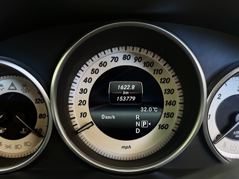 2013 Mercedes-Benz E-Class 2,1L 2013 Cyprus