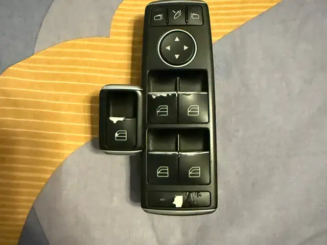 Switch of driver and passenger side of mercedes benz w212, Επαρχία Πάφου — Γεροσκήπου - Νεάπολις