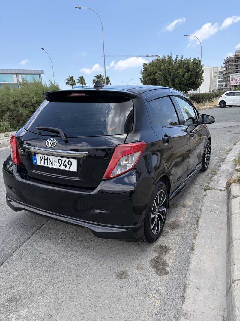 2011 Toyota Vitz 1,3L 2011 Cyprus