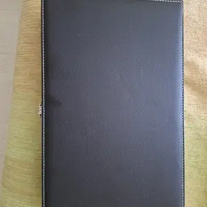 Poker set in a case, Επαρχία Λεμεσού — Λεμεσός - Νεάπολη