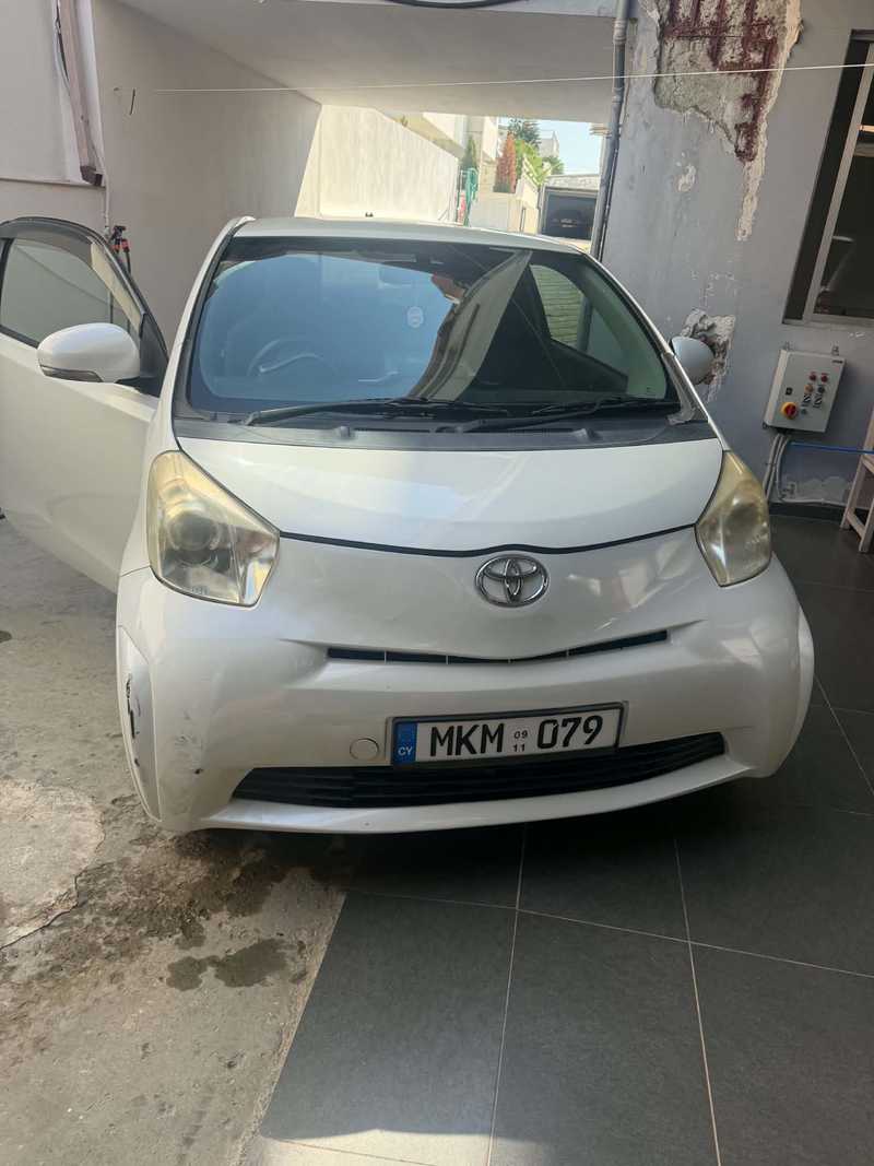 2011 Toyota IQ 1,3L 2011 Cyprus