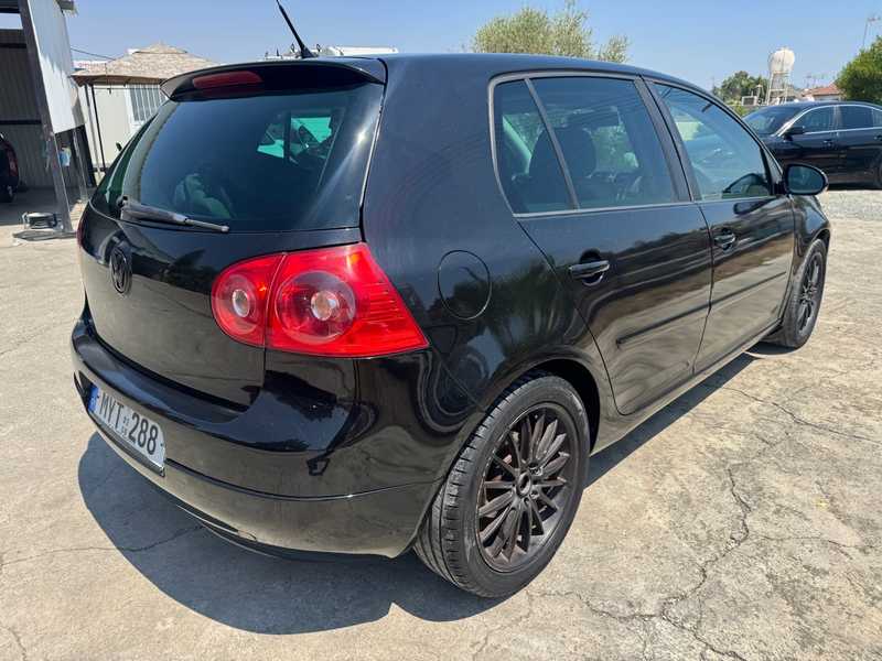 2009 Volkswagen Golf 2,0L 2009 Cyprus