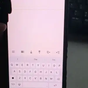Iphone 17 pro max screen not working well, Limassol — Agios Tychon