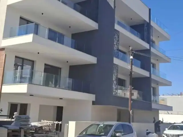 2-bedroom apartment for sale, Limassol — Limassol - Zakaki