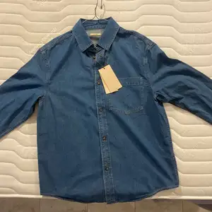 Jeans jacket, Nicosia — Egkomi