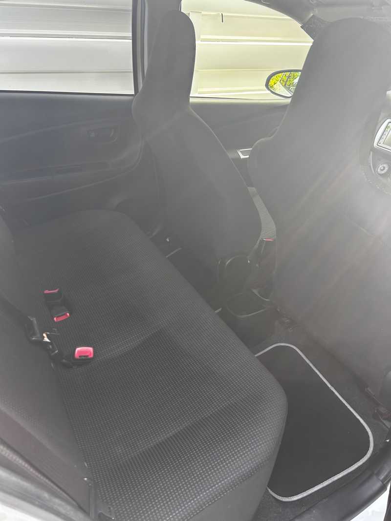 2014 Toyota Yaris 1,3L 2014 Cyprus