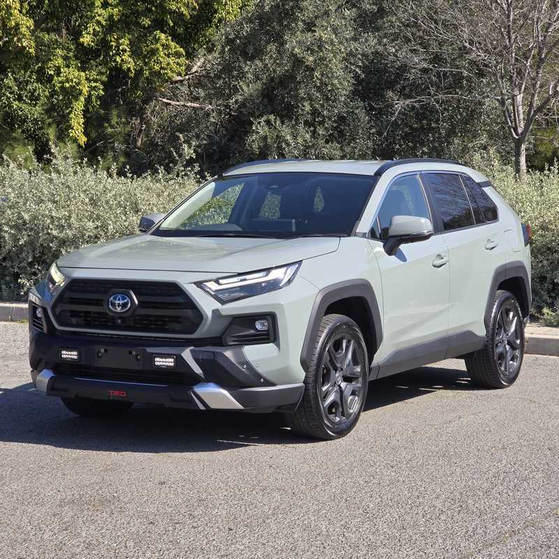 Toyota RAV4 2,5L 2023