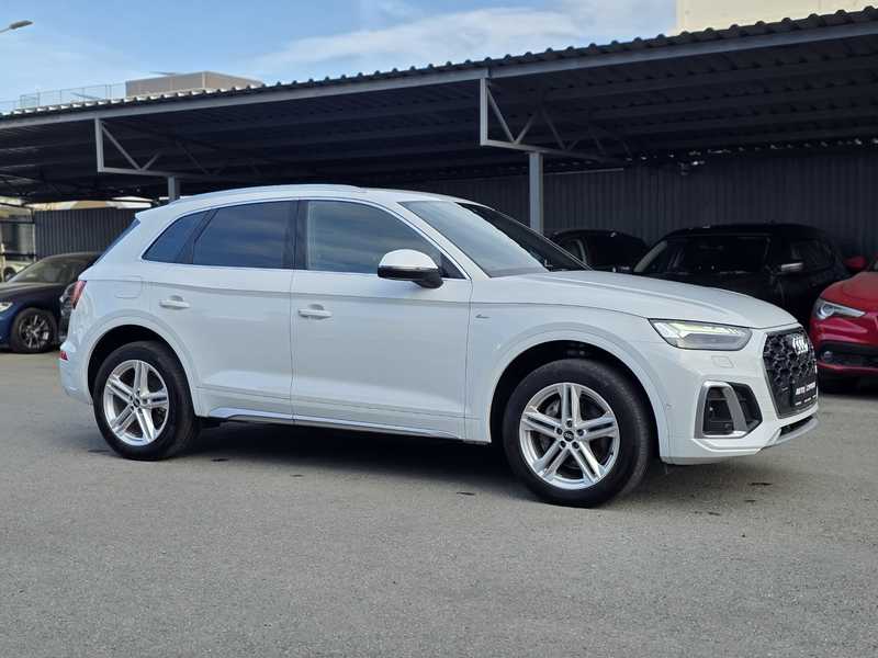 2021 Audi Q5 2,0L 2021 Cyprus
