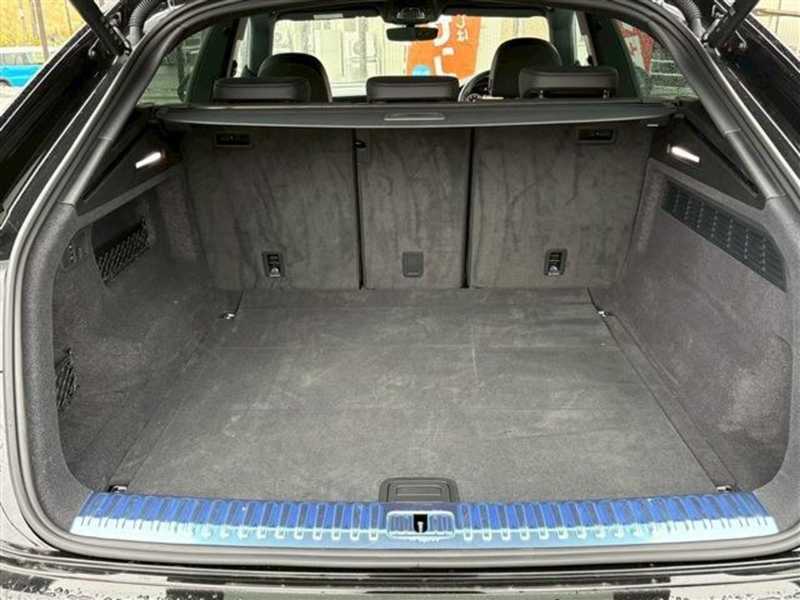 2024 Audi Q8 3,0L 2024 Cyprus
