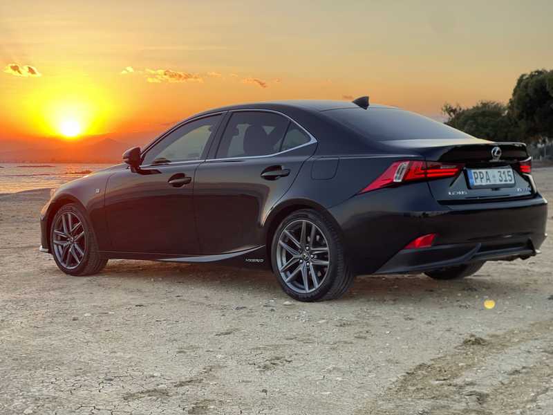 2015 Lexus IS 2,5L 2015 Cyprus