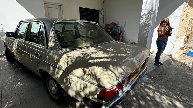 1984 Mercedes-Benz E-Class 2,2L 1984 Cyprus