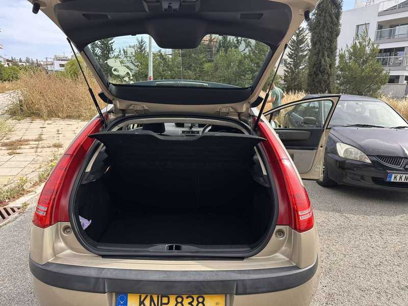 2006 Citroen C4 1,4L 2006 Cyprus