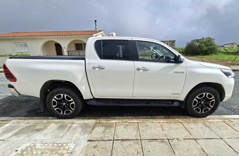 Toyota Hilux 2,4L 2022