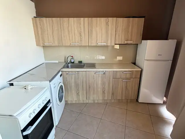 Studio apartment to rent, Limassol — Parekklisia