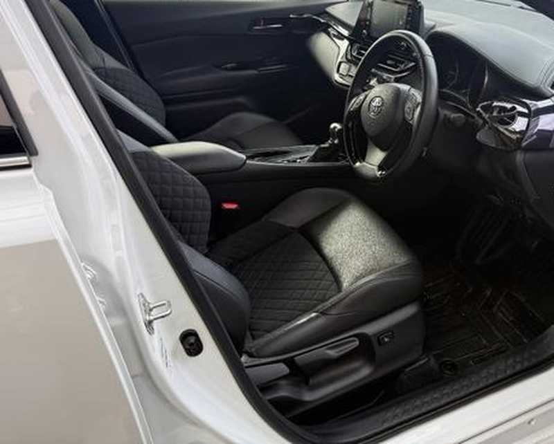 2022 Toyota C-HR 1,8L 2022 Cyprus