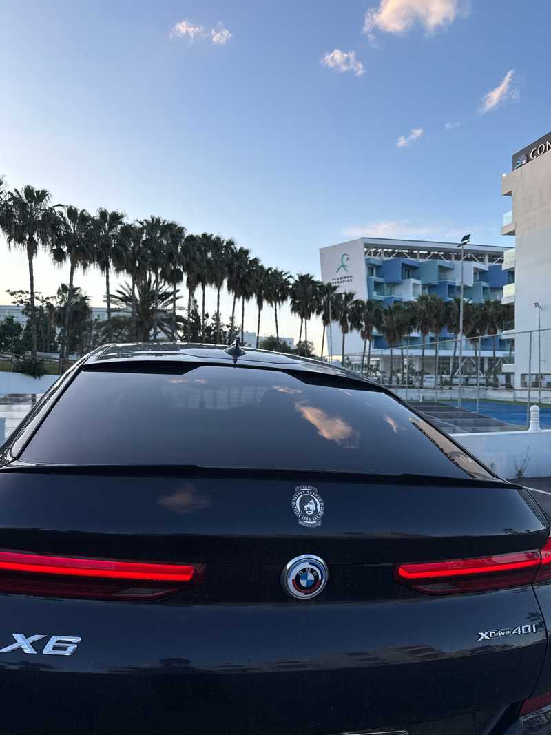 BMW 6-Series 4,0L 2023