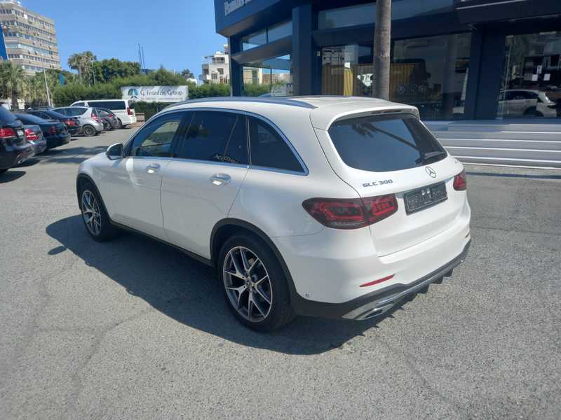 2021 Mercedes-Benz GLC-Class 2,0L 2021 Cyprus