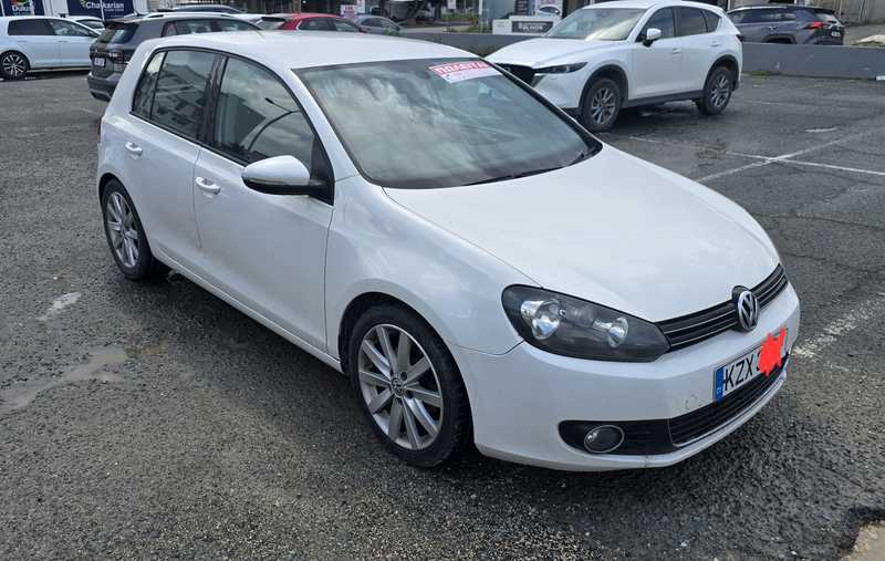 Volkswagen Golf 1,6L 2013