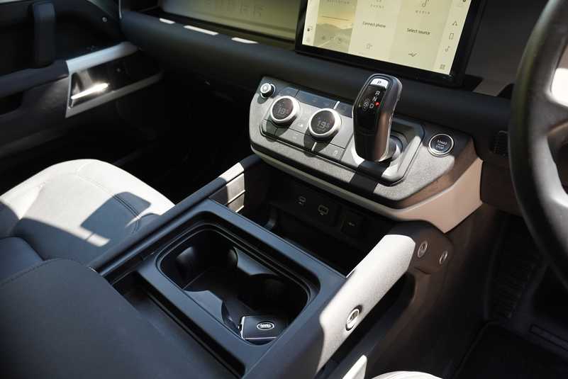 2023 Land Rover Defender 2,0L 2023 Cyprus