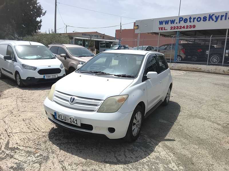 2002 Toyota Ist 1,3L 2002 Cyprus