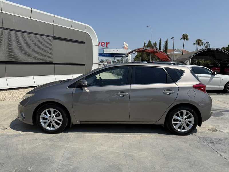 2013 Toyota Auris 1,6L 2013 Cyprus
