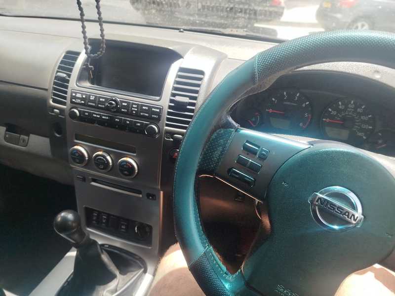 2006 Nissan Navara 2,4L 2006 Cyprus