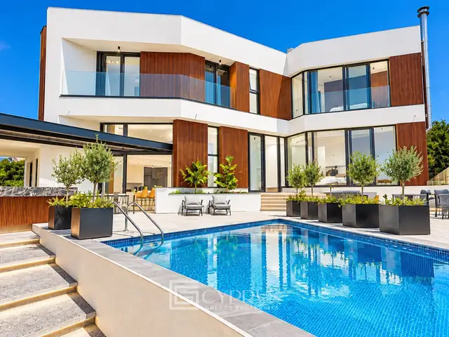 5-bedroom villa for sale, Paphos — Konia