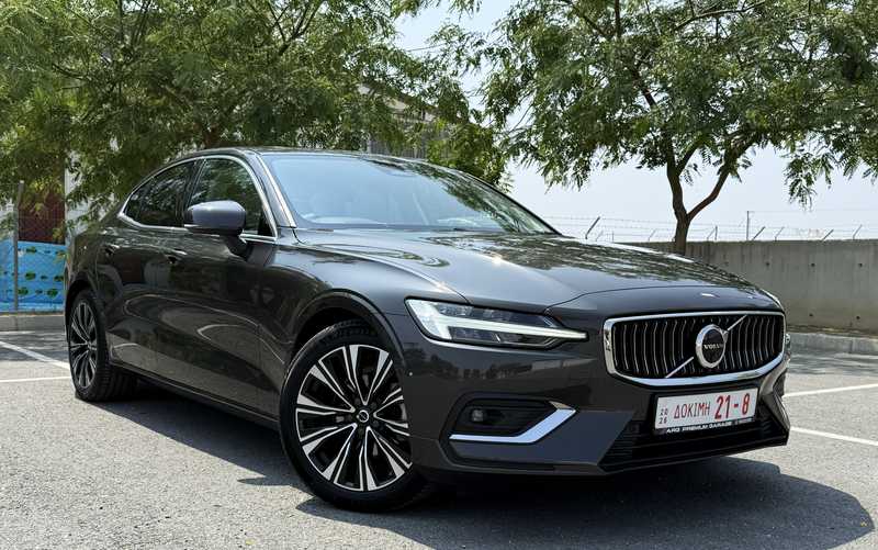 2023 Volvo S60 2,0L 2023 Cyprus