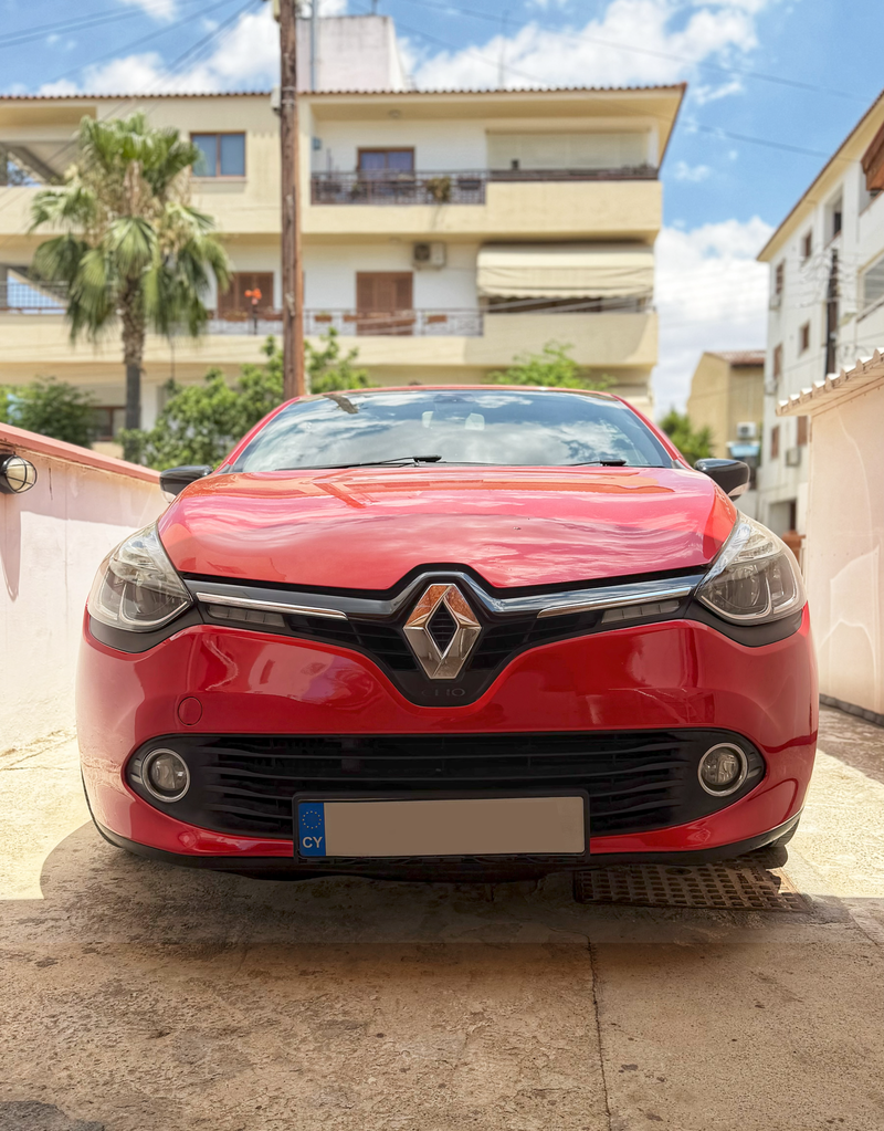 2014 Renault Clio 1,5L 2014 Cyprus