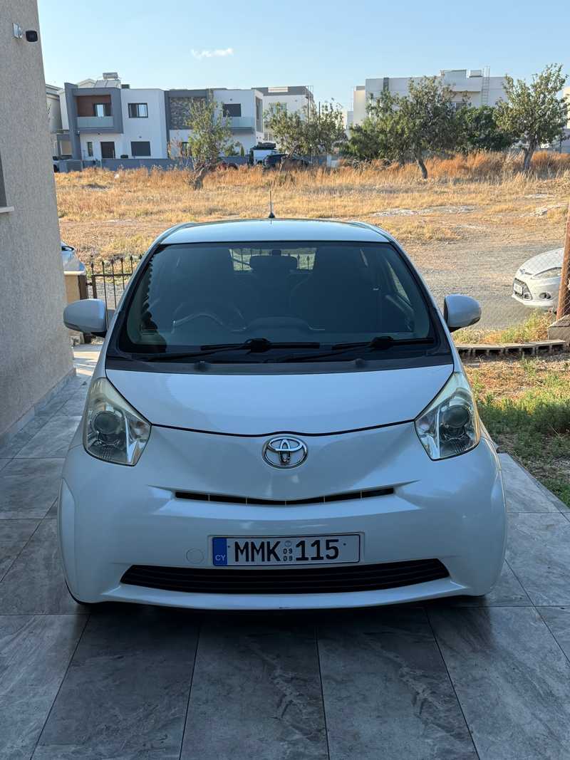 2009 Toyota IQ 1,0L 2009 Cyprus